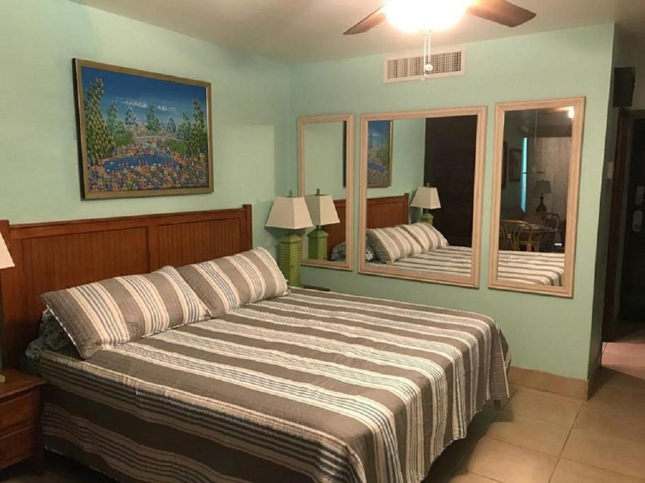 Sapphire Beach Resort And Marina East End  Esterno foto